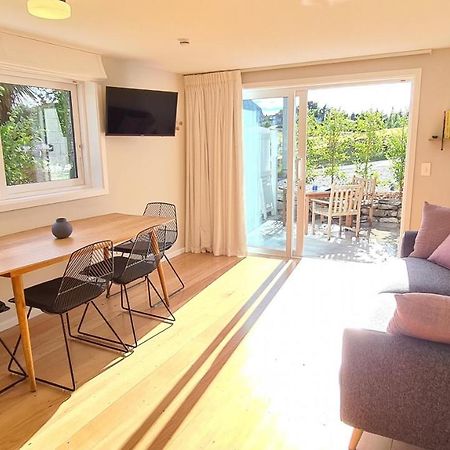 Kowhai Apartment - Private Opposite Golf Course Central Wanaka Exteriör bild