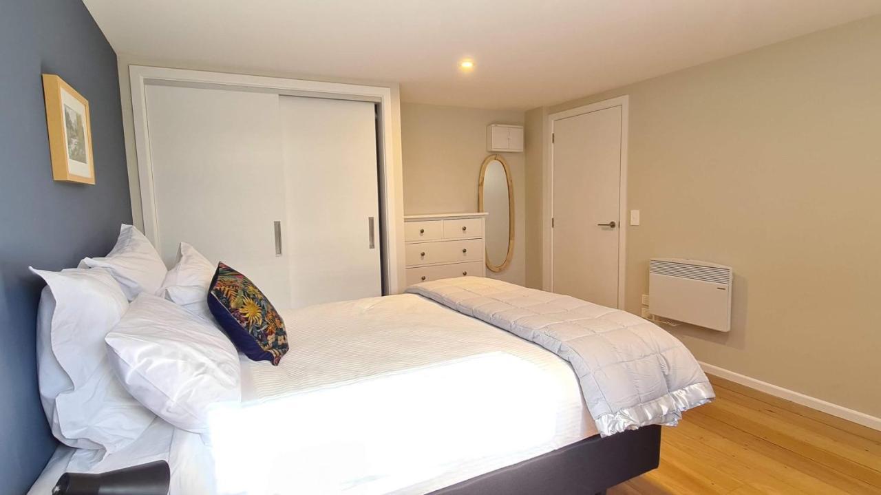 Kowhai Apartment - Private Opposite Golf Course Central Wanaka Exteriör bild