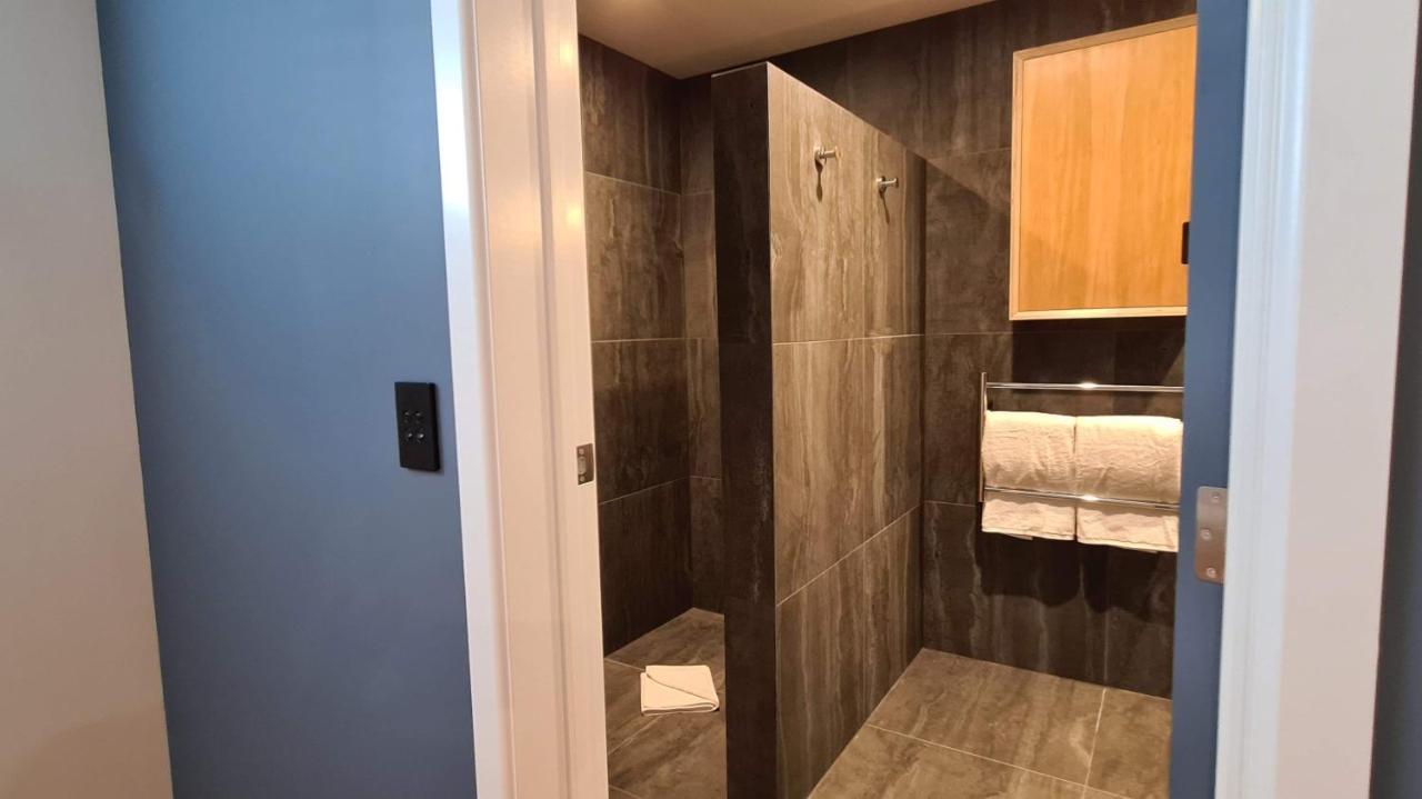 Kowhai Apartment - Private Opposite Golf Course Central Wanaka Exteriör bild